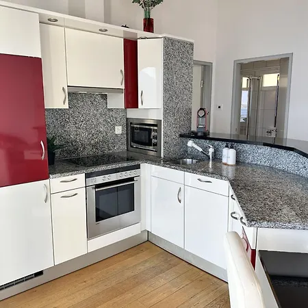 Residenza Delphin By Fewotessin *