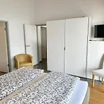 Residenza Delphin By Fewotessin Апартаменты *